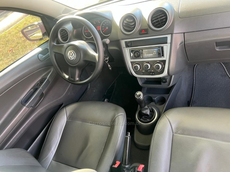 SAVEIRO 1.6 MI CS 8V FLEX 2P MANUAL G.V - 2012 - DOIS IRMãOS