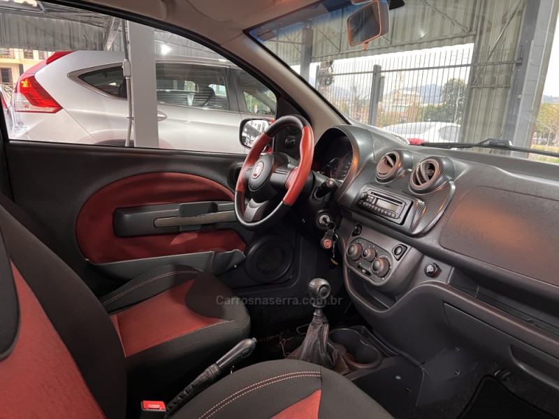 UNO 1.4 SPORTING 8V FLEX 2P MANUAL - 2012 - BOM PRINCíPIO