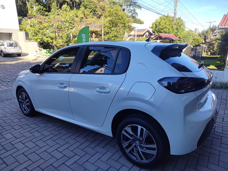 208 1.6 GRIFFE 16V FLEX 4P AUTOMÁTICO - 2022 - LAJEADO
