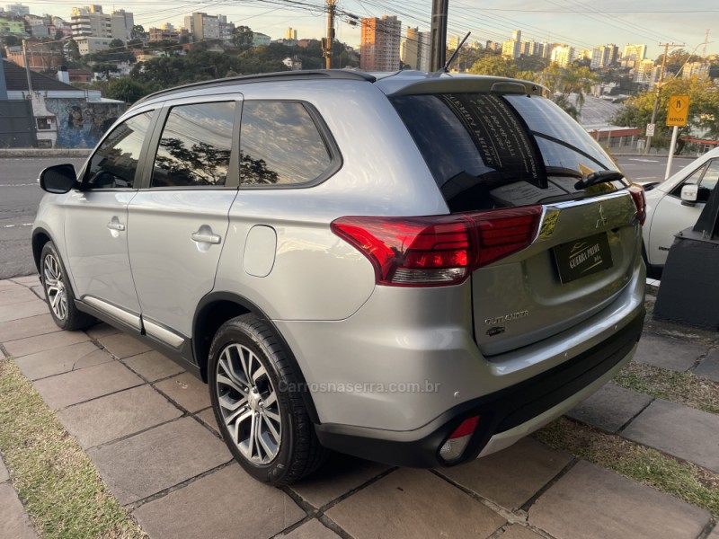 OUTLANDER 2.0 16V GASOLINA 4P AUTOMÁTICO - 2016 - CAXIAS DO SUL