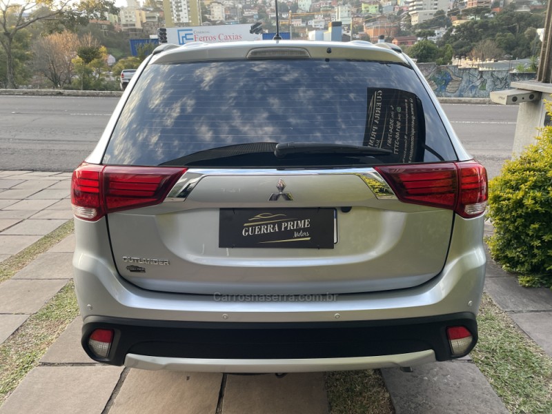 OUTLANDER 2.0 16V GASOLINA 4P AUTOMÁTICO - 2016 - CAXIAS DO SUL