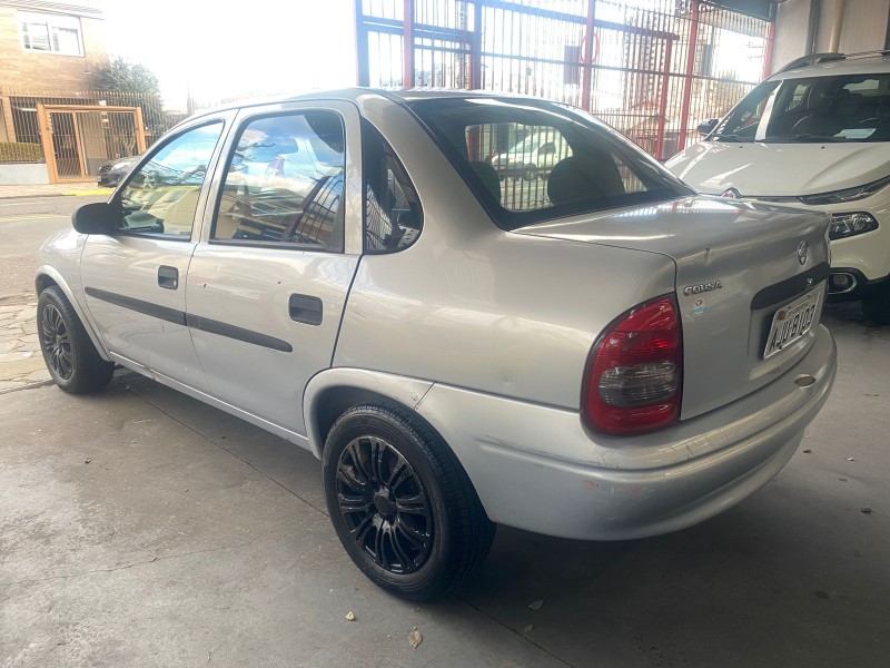 CORSA 1.0 MPFI 8V GASOLINA 4P MANUAL - 2001 - CAXIAS DO SUL