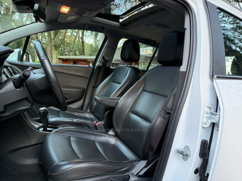 TRACKER 1.4 16V PREMIER TURBO FLEX 4P AUTOMÁTICO - 2018 - DOIS IRMãOS