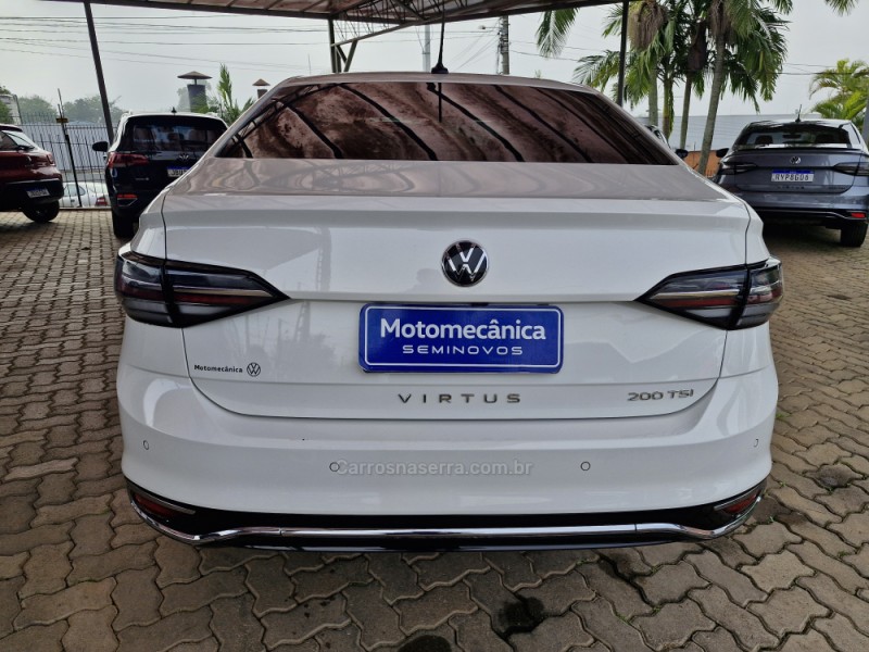 VIRTUS 1.0 200 TSI HIGHLINE AUTOMÁTICO - 2023 - LAJEADO