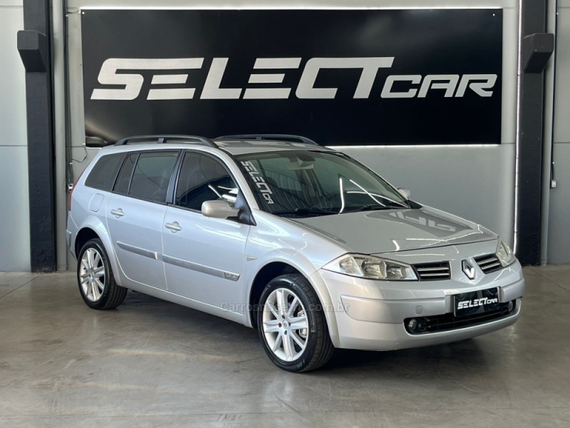 MÉGANE 1.6 DYNAMIQUE GRAND TOUR 16V FLEX 4P MANUAL - 2011 - NOVO HAMBURGO
