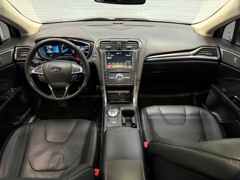 FUSION 2.0 TITANIUM GTDI ECOBOOST AWD AUTOMÁTICO - 2018 - CAXIAS DO SUL
