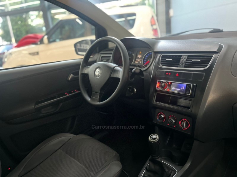 FOX 1.6 MI PRIME 8V FLEX 4P MANUAL - 2011 - NOVO HAMBURGO