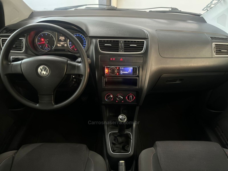 FOX 1.6 MI PRIME 8V FLEX 4P MANUAL - 2011 - NOVO HAMBURGO