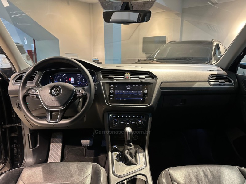 TIGUAN 1.4 ALLSPACE COMFORT 250 TSI FLEX 4P - 2020 - CAXIAS DO SUL