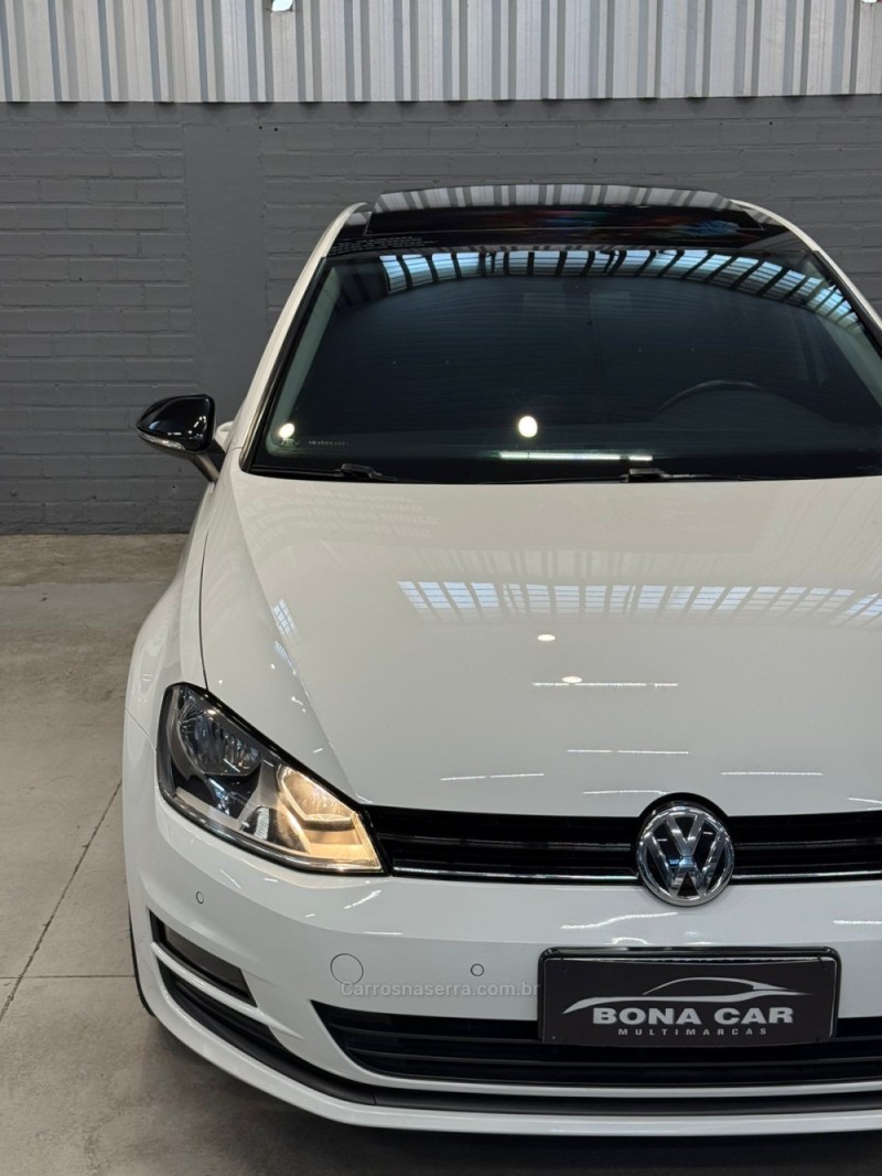 GOLF 1.6 MSI COMFORTLINE 16V TOTAL FLEX 4P TIPTRONIC - 2016 - CAXIAS DO SUL
