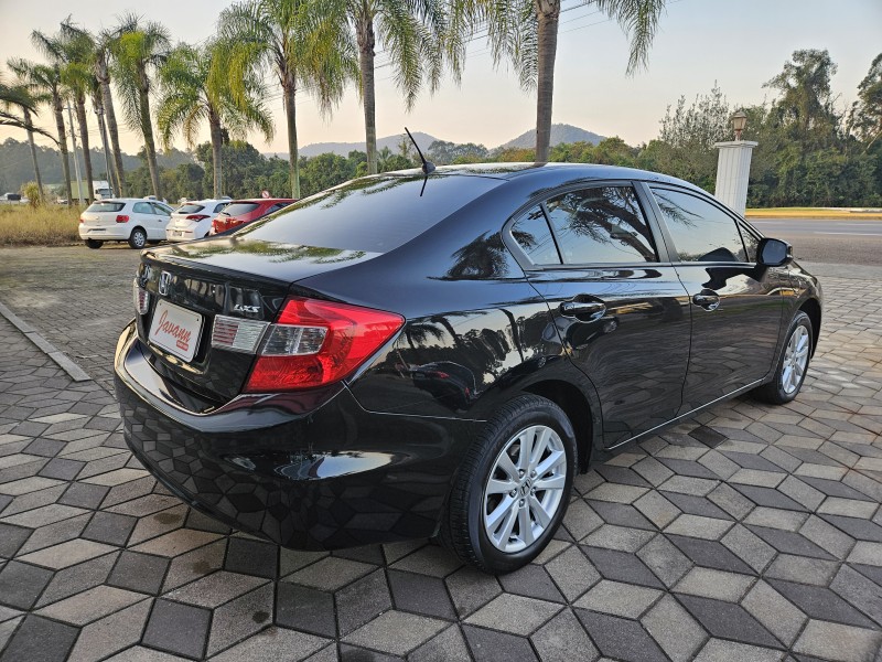 CIVIC 1.8 LXS 16V FLEX 4P AUTOMÁTICO - 2014 - BOM PRINCíPIO
