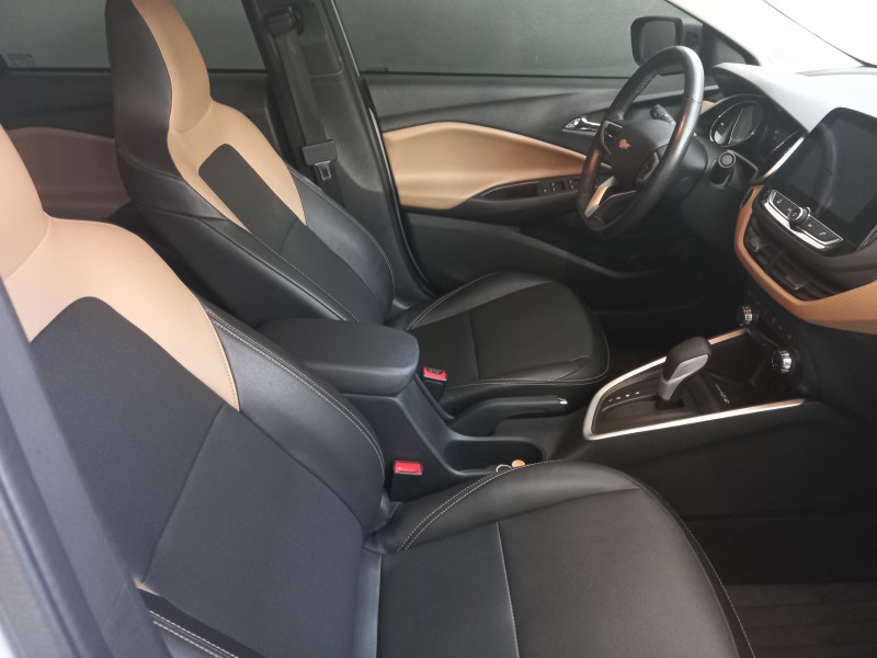 ONIX 1.0	PREMIER II PLUS 12V TURBO FLEX 4P AUTOMÁTICO - 2022 - BENTO GONçALVES