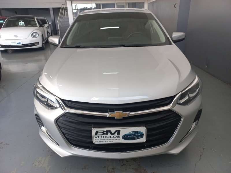 ONIX 1.0	PREMIER II PLUS 12V TURBO FLEX 4P AUTOMÁTICO - 2022 - BENTO GONçALVES