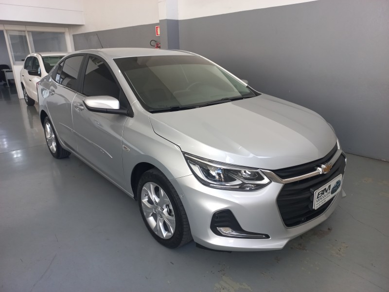 ONIX 1.0	PREMIER II PLUS 12V TURBO FLEX 4P AUTOMÁTICO - 2022 - BENTO GONçALVES