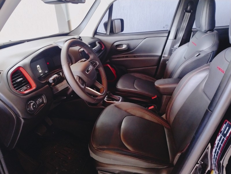 RENEGADE 1.3 TRAILHAWK T270 16V TURBO FLEX 4X4 4P AUTOMÁTICO - 2023 - SãO SEBASTIãO DO CAí