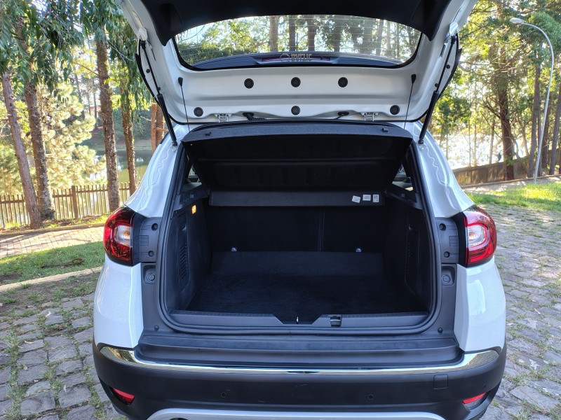 CAPTUR 1.6 16V FLEX INTENSE AUTOMÁTICO - 2020 - CAXIAS DO SUL