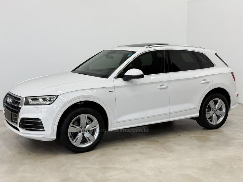 q5 2.0 tfsi s line s tronic 16v gasolina 4p automatico 2020 caxias do sul