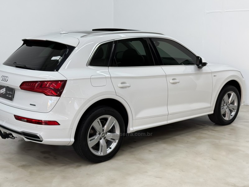 Q5 2.0 TFSI S-LINE S TRONIC 16V GASOLINA 4P AUTOMÁTICO - 2020 - CAXIAS DO SUL