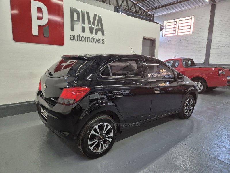 ONIX 1.4 MPFI LTZ 8V FLEX 4P MANUAL - 2016 - GARIBALDI