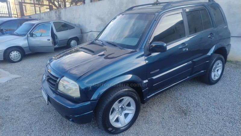 tracker 2.0 4x4 8v turbo intercooler diesel 4p manual 2001 caxias do sul
