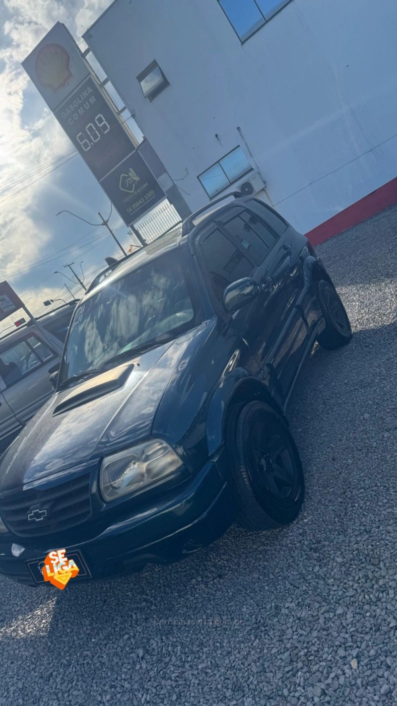 TRACKER 2.0 4X4 8V TURBO INTERCOOLER DIESEL 4P MANUAL - 2001 - CAXIAS DO SUL