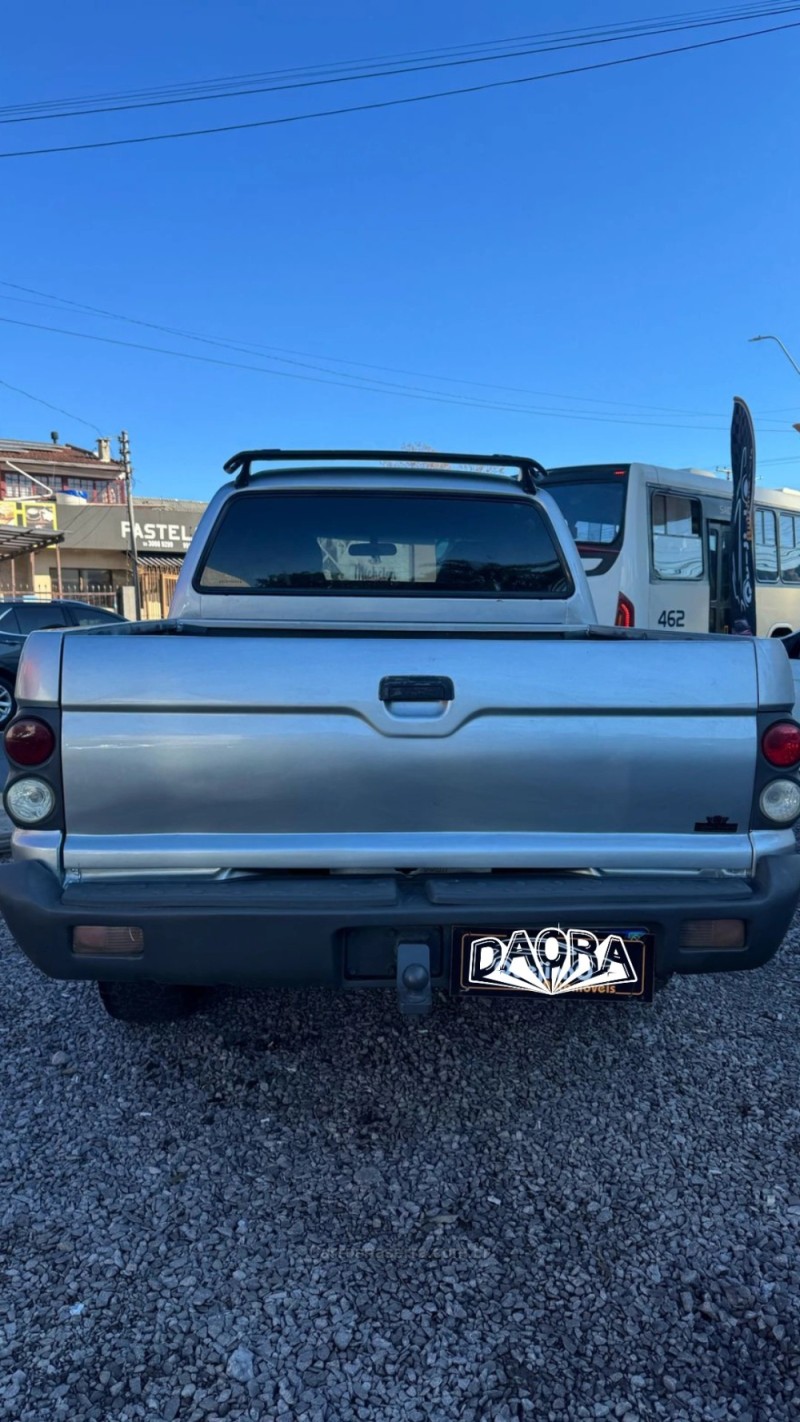 L200 2.5 GLS 4X4 CD 8V TURBO DIESEL 4P MANUAL - 2008 - CAXIAS DO SUL