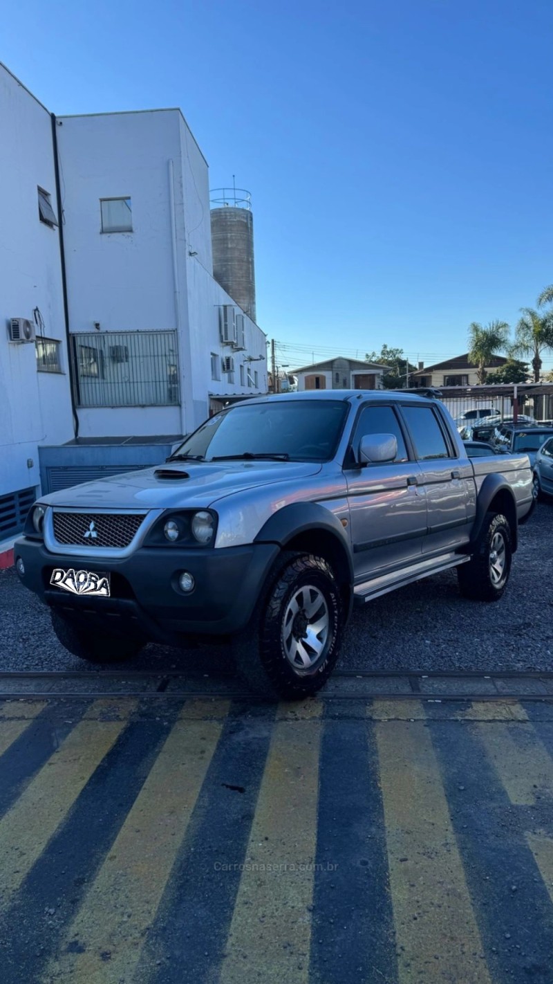 L200 2.5 GLS 4X4 CD 8V TURBO DIESEL 4P MANUAL - 2008 - CAXIAS DO SUL
