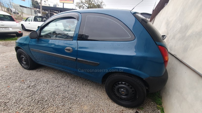 CELTA 1.0 MPFI 8V GASOLINA 2P MANUAL - 2001 - CAXIAS DO SUL