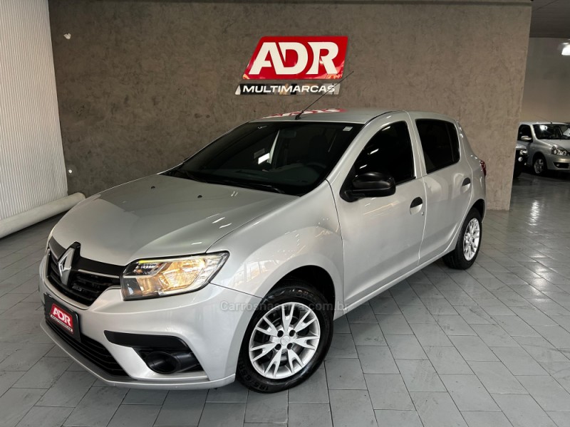 sandero 1.0 life 12v flex 4p manual 2020 caxias do sul