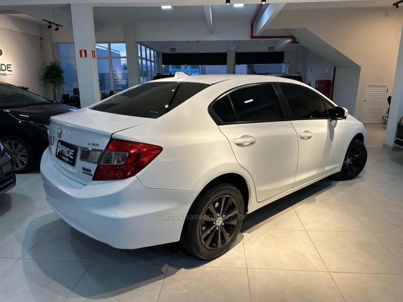 CIVIC 2.0 LXR 16V FLEX 4P AUTOMÁTICO - 2014 - CAXIAS DO SUL
