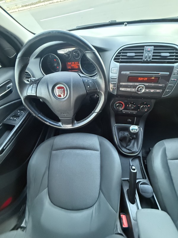 BRAVO 1.8 ESSENCE 16V FLEX 4P MANUAL - 2013 - FARROUPILHA