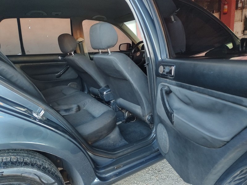 GOLF 1.6 SR GASOLINA 4P MANUAL - 2001 - CAXIAS DO SUL