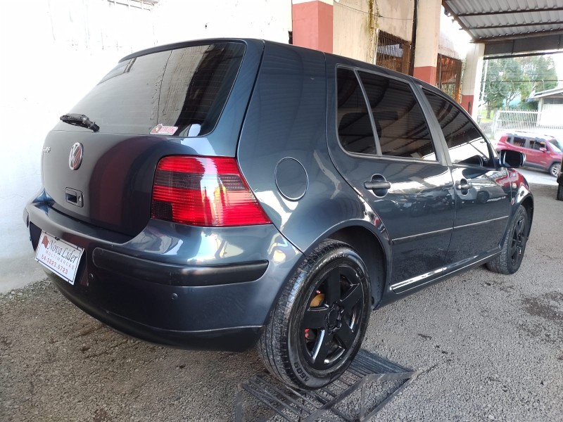 GOLF 1.6 SR GASOLINA 4P MANUAL - 2001 - CAXIAS DO SUL