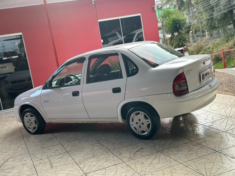 CORSA 1.0 MPFI CLASSIC SEDAN LIFE 8V FLEX 4P MANUAL - 2008 - CAXIAS DO SUL