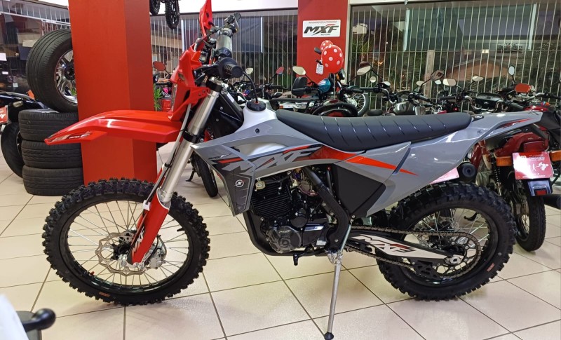 270F  - 2025 - VERANóPOLIS