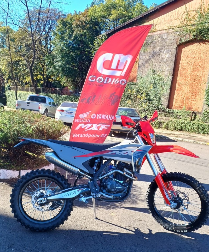 270F  - 2025 - VERANóPOLIS