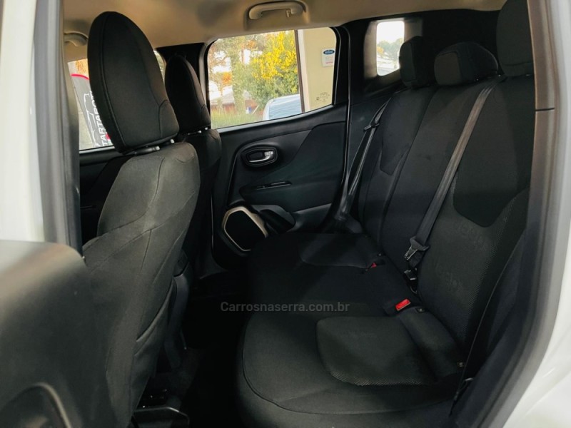 RENEGADE 1.8 16V FLEX 4P AUTOMÁTICO - 2016 - CAXIAS DO SUL