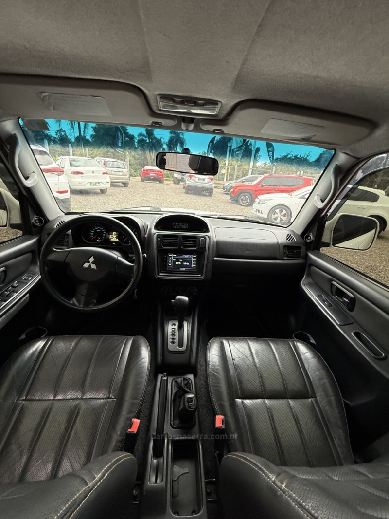 PAJERO TR4 2.0 4X4 16V 131CV GASOLINA 4P AUTOMÁTICO - 2015 - ARROIO DO MEIO