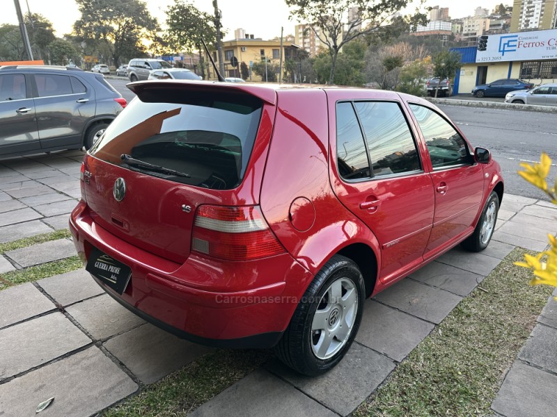 GOLF 1.6 MI GENERATION 8V GASOLINA 4P MANUAL - 2005 - CAXIAS DO SUL