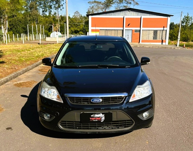 FOCUS 1.6 GLX 8V FLEX 4P MANUAL - 2013 - SãO SEBASTIãO DO CAí