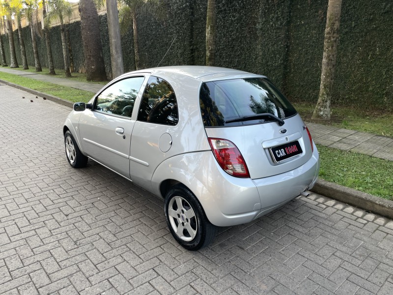 KA 1.0 MPI GL 8V GASOLINA 2P MANUAL - 2004 - CAXIAS DO SUL