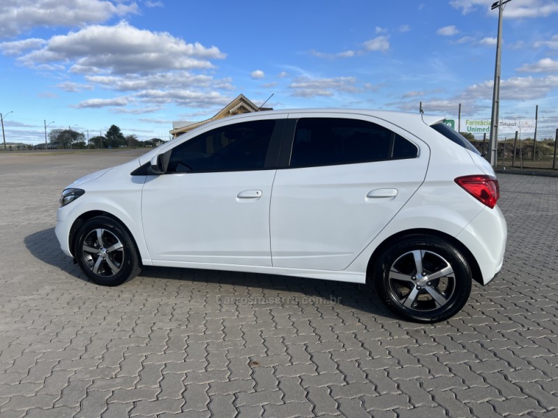 ONIX 1.4 MPFI LTZ 8V FLEX 4P MANUAL - 2017 - ANTôNIO PRADO