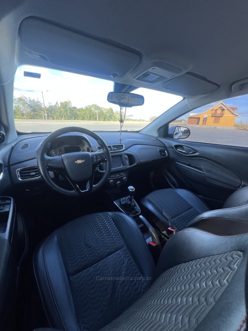 ONIX 1.4 MPFI LTZ 8V FLEX 4P MANUAL - 2017 - ANTôNIO PRADO