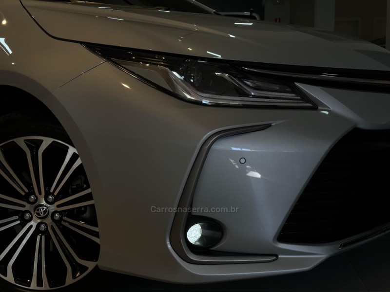 COROLLA 2.0 ALTIS PREMIUM 16V FLEX 4P AUTOMÁTICO - 2023 - CAXIAS DO SUL