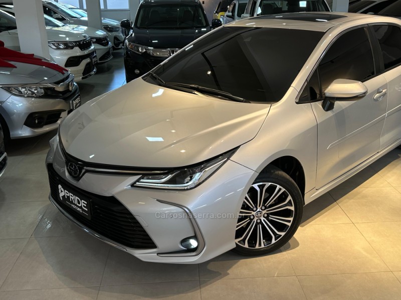 COROLLA 2.0 ALTIS PREMIUM 16V FLEX 4P AUTOMÁTICO - 2023 - CAXIAS DO SUL
