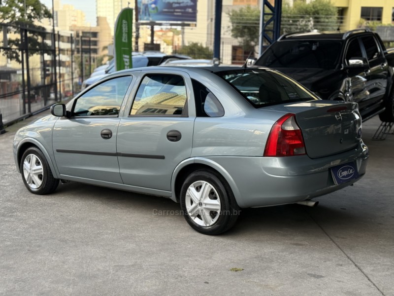 CORSA 1.0 MPFI SEDAN 8V GASOLINA 4P MANUAL - 2003 - CAXIAS DO SUL