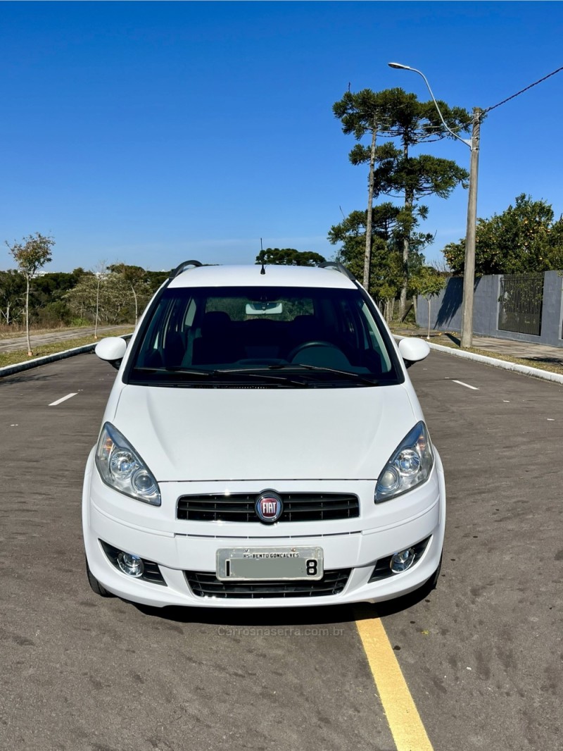 IDEA 1.4 MPI ATTRACTIVE 8V FLEX 4P MANUAL - 2012 - CARLOS BARBOSA