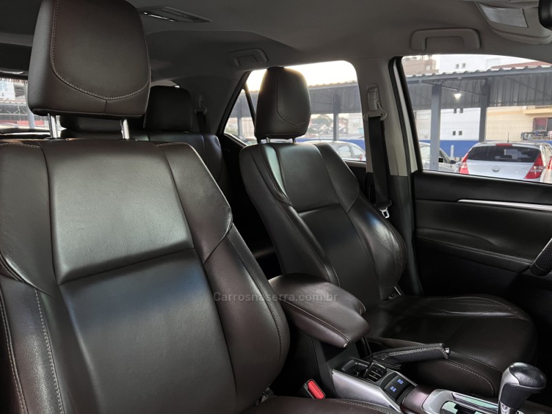 HILUX SW4 2.8 SRX 4X4 7 LUGARES 16V TURBO INTERCOOLER DIESEL 4P AUTOMÁTICO - 2017 - BOM PRINCíPIO