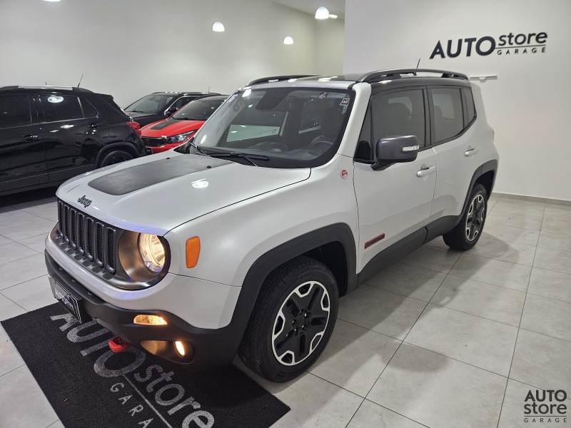 RENEGADE 2.0 16V TURBO DIESEL TRAILHAWK 4P 4X4 AUTOMÁTICO - 2016 - CAXIAS DO SUL