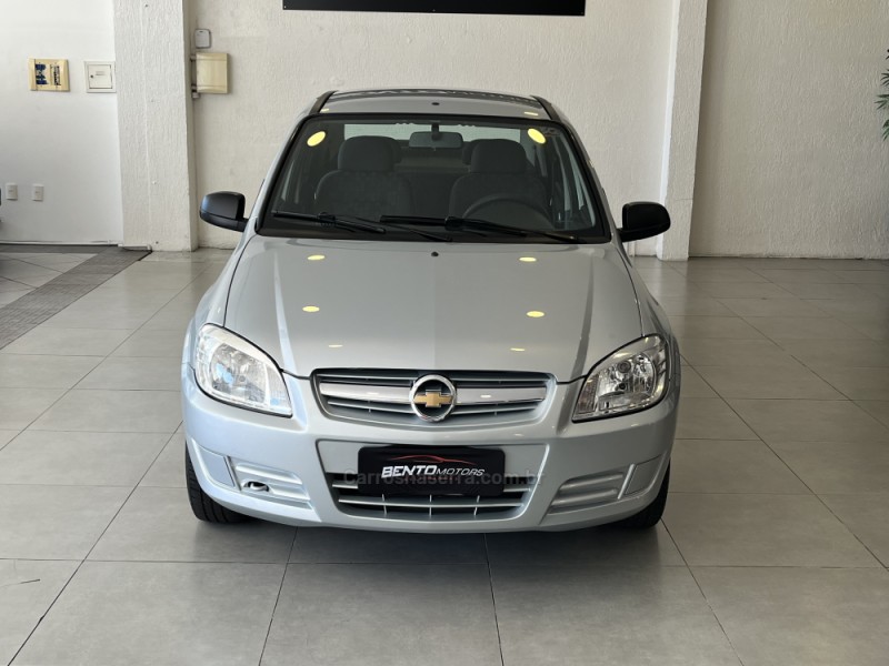 PRISMA 1.0 MPFI JOY 8V FLEX 4P MANUAL - 2010 - BENTO GONçALVES